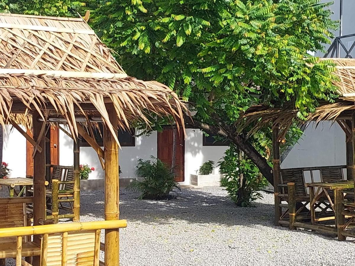 New Breakers Hotel Rawai Exterior foto